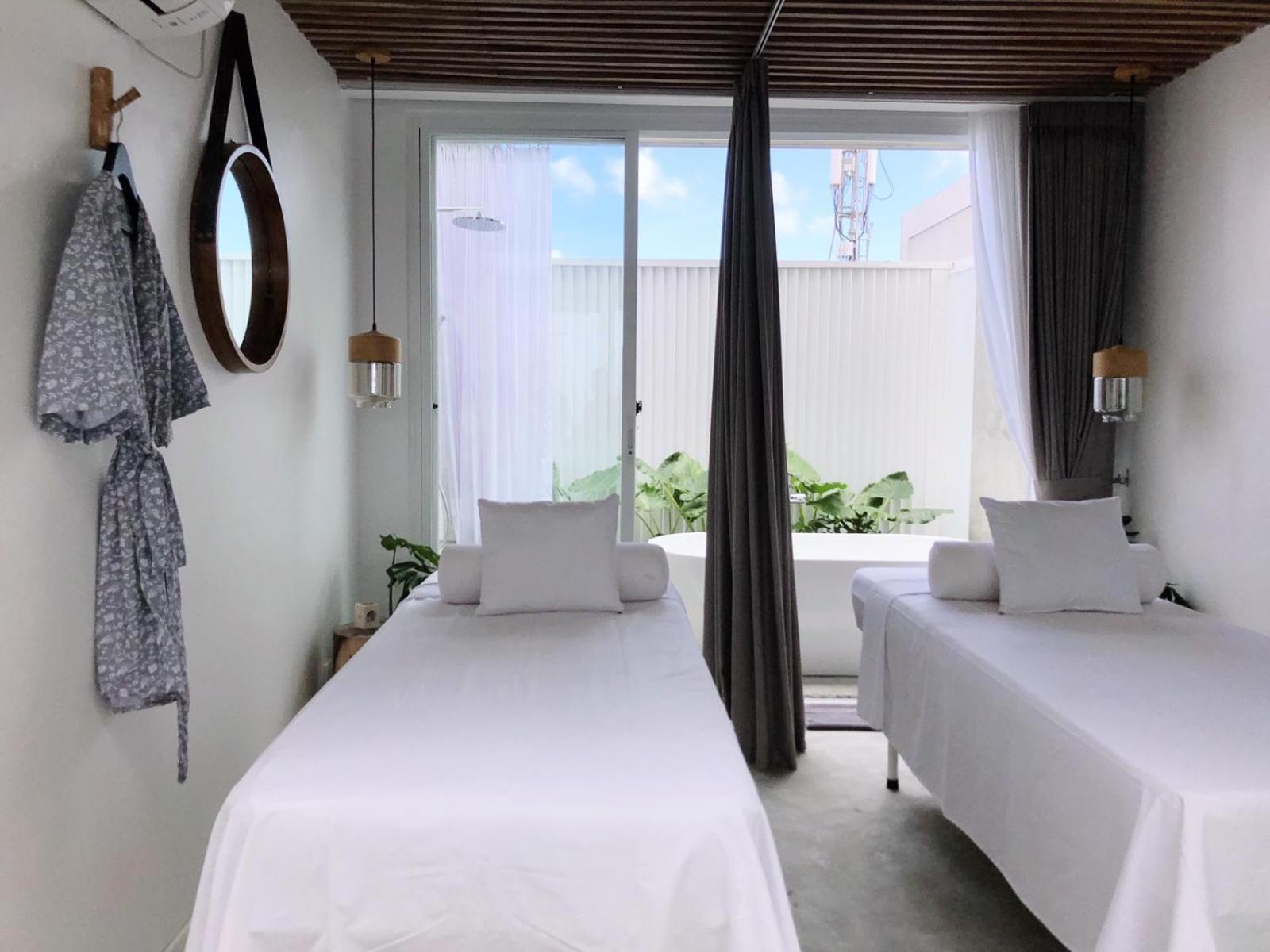 Lloyd's Bali Hotel Seminyak (Bali)